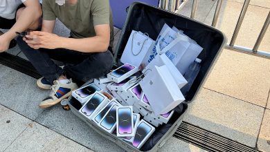 Фото - Перекупщики продают iPhone 14 в чемоданах прямо на улицах Китая с огромной наценкой