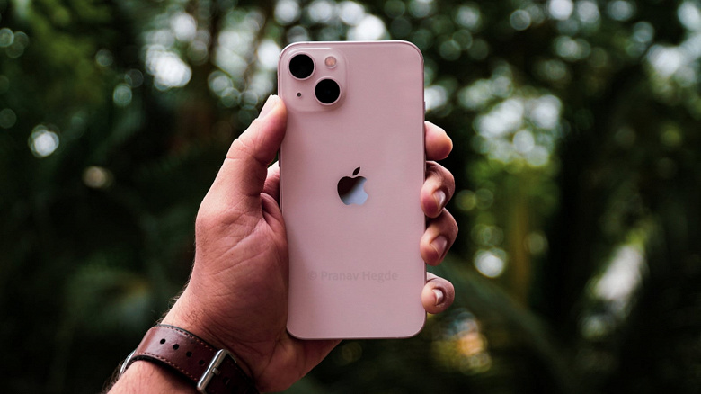 Фото - iPhone 13 всё ещё очень востребован. Именно он впервые для Apple возглавил рынок Индии в прошлом квартале