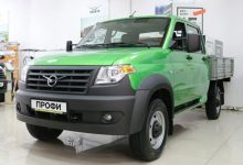 Фото - УАЗ ещё больше упростил грузовички «Профи»: теперь руль без подушки безопасности устанавливается на все бортовые «Профи» по умолчанию